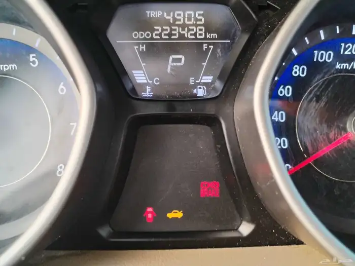 هواندي النترا مديل. 2012 17