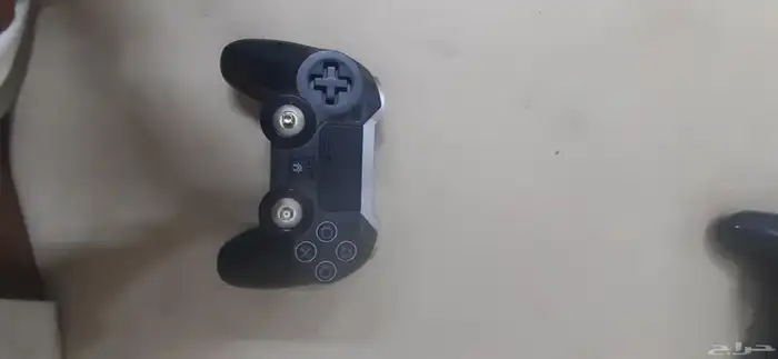 يد بلتيشن 4 للبيع تعمل لشكل جيد على سوم 0