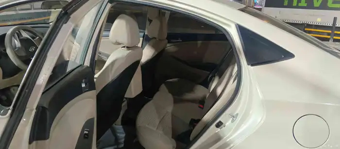 هيونداي اكسنت 2017 6