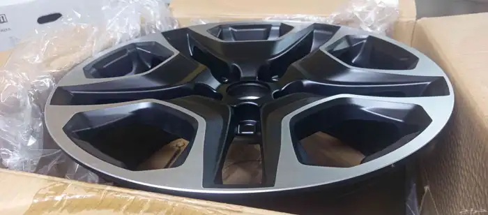 جنوط تايوتاء جيب لندر صيني درجه اوله مقاس 18 2