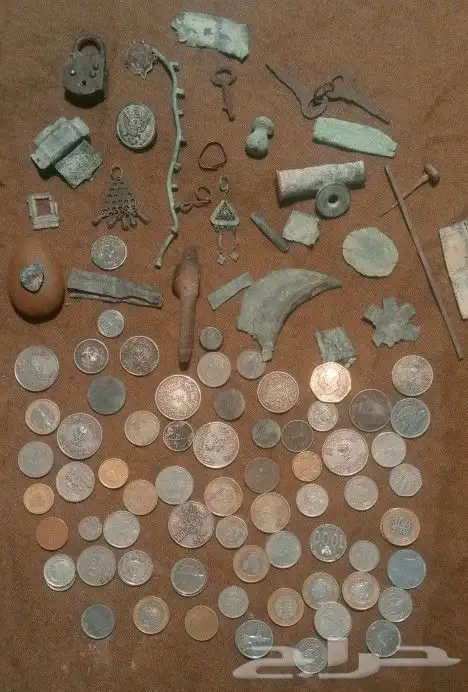 عملات نقدية قديمه وقطع اثار قديمه 6