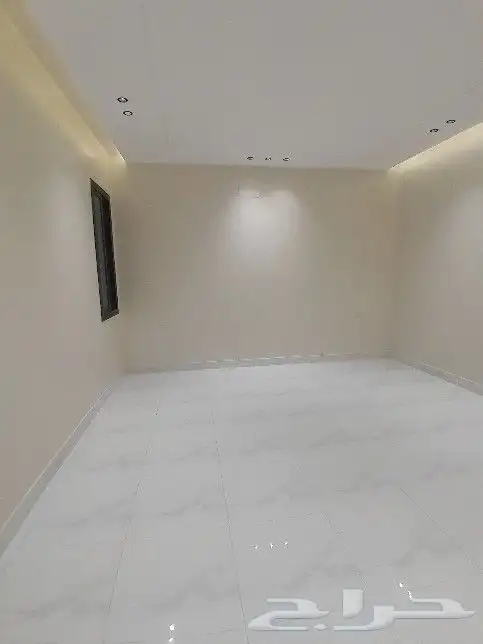 للبيع شقه دور ثاني مصعد راكب جاهز مدخل مستقل تشطيب راقي 14