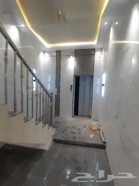 للبيع شقه دور ثاني مصعد راكب جاهز مدخل مستقل تشطيب راقي 2