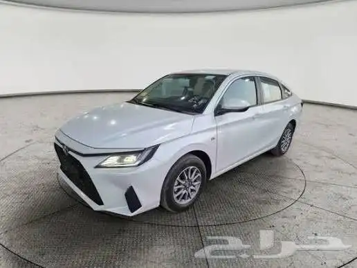 مطلوب بيجاس أو ديزاير أو كورلا أو ريو 1