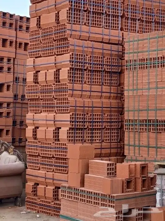 لجميع انواع الرمل والبحص والدفان والبلك ومواد البناء 8