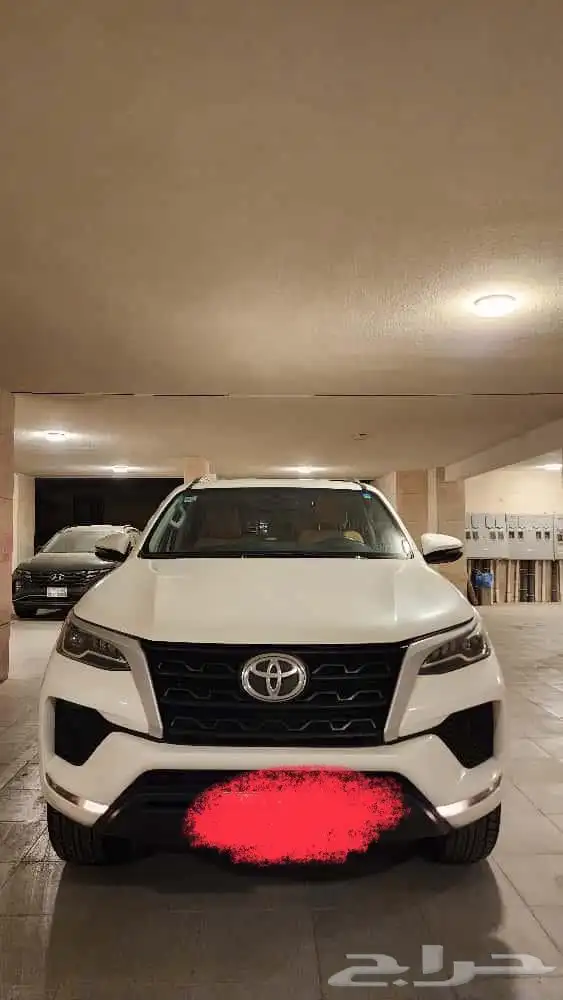 مجموعة من السيارات 14