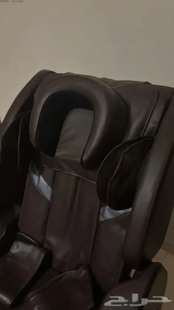 كرسي مساج استخدام ثلاث مرات فقط 0