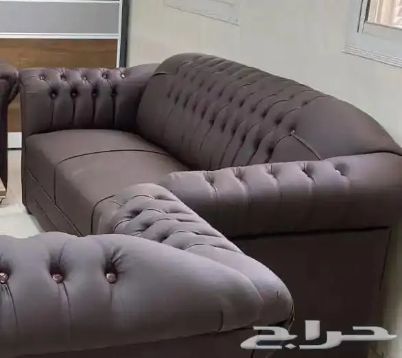 كنب جلد طقم فخم جديد مادل متوفر أمريكي و ملكي و اكيا 21