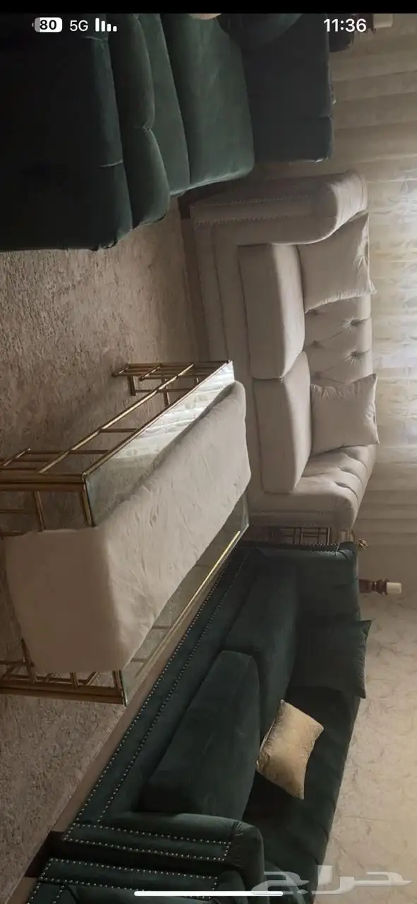 كنب 10اشخاص بحالة الجديد من هوم بوكس 1