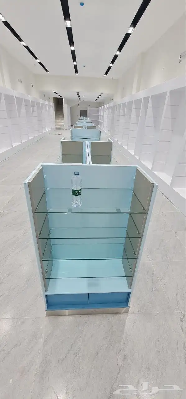 ديكورات المحلات والمشاريع التجاريه 2