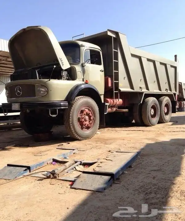 يوجد لدينا جميع المعدات الثقيله. 4