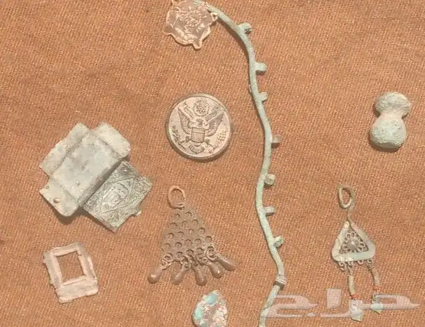 عملات نقدية قديمه وقطع اثار قديمه 4