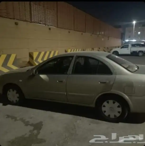 نيسان صني 2011 0