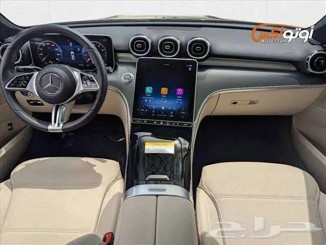 2025 مرسيدس C 300 12
