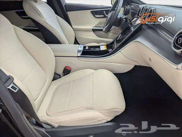 2025 مرسيدس C 300 15