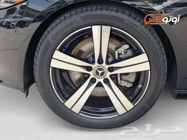 2025 مرسيدس C 300 17