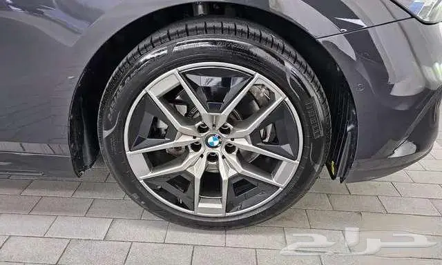 Bmw - 520i - 2024 14