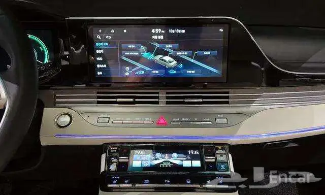 هيونداى ازيرا هايبريد 2023 9