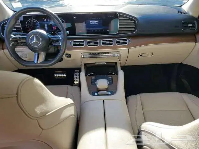 مرسيدس بنز GLS 450 2024 نظيفه بسعر مميز 10