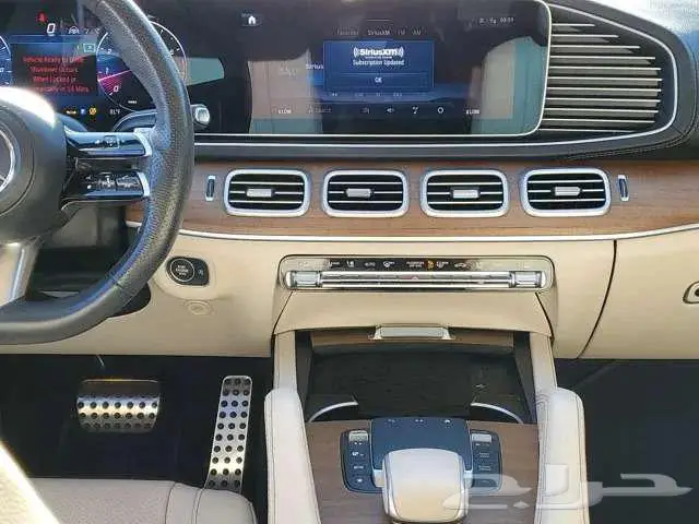 مرسيدس بنز GLS 450 2024 نظيفه بسعر مميز 8