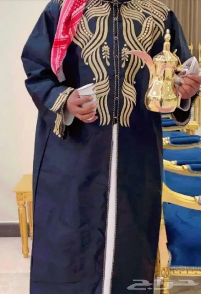 قهوجي مع صبابين 0