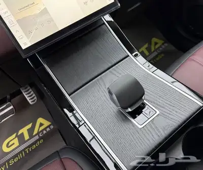 رنج روفر ايفوك SE DYNamic index