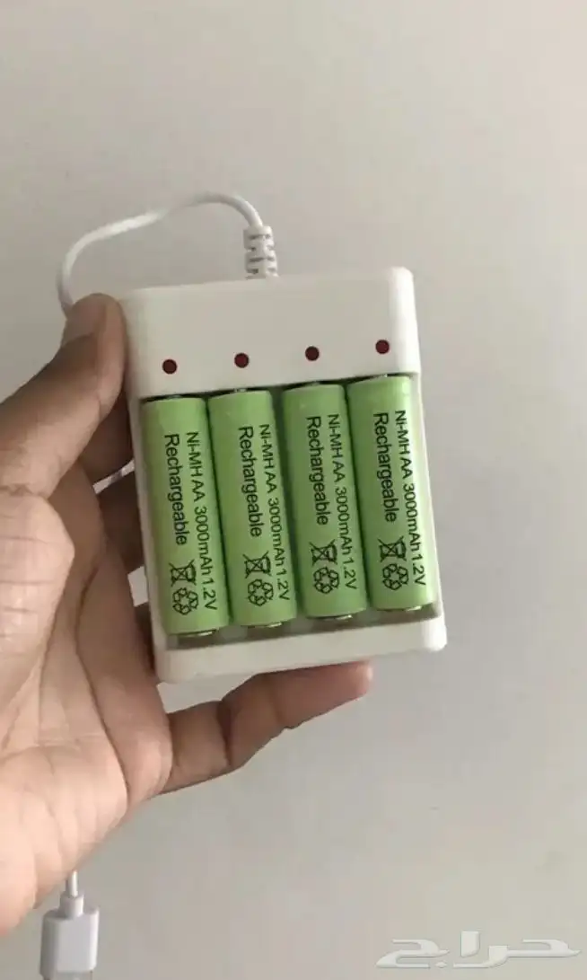 شاحن بطاريات بالجمله ثلاثه وفوق الواحد ب47 3