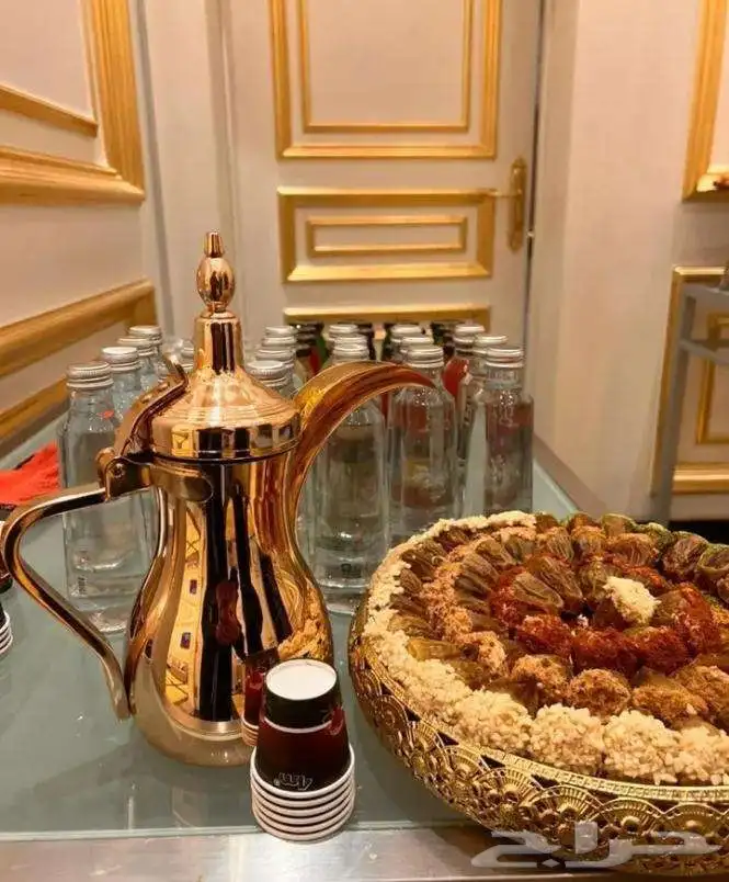 قهوجي مع صبابين 1