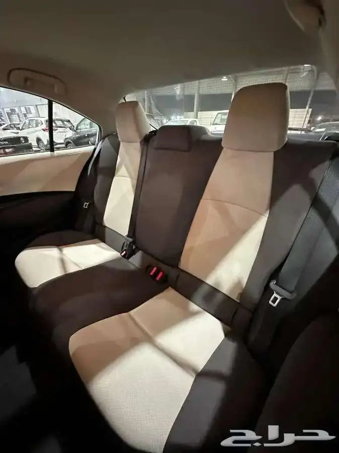 تويوتا كورولا استاندر ماكينة2.0 موديل 2025 12