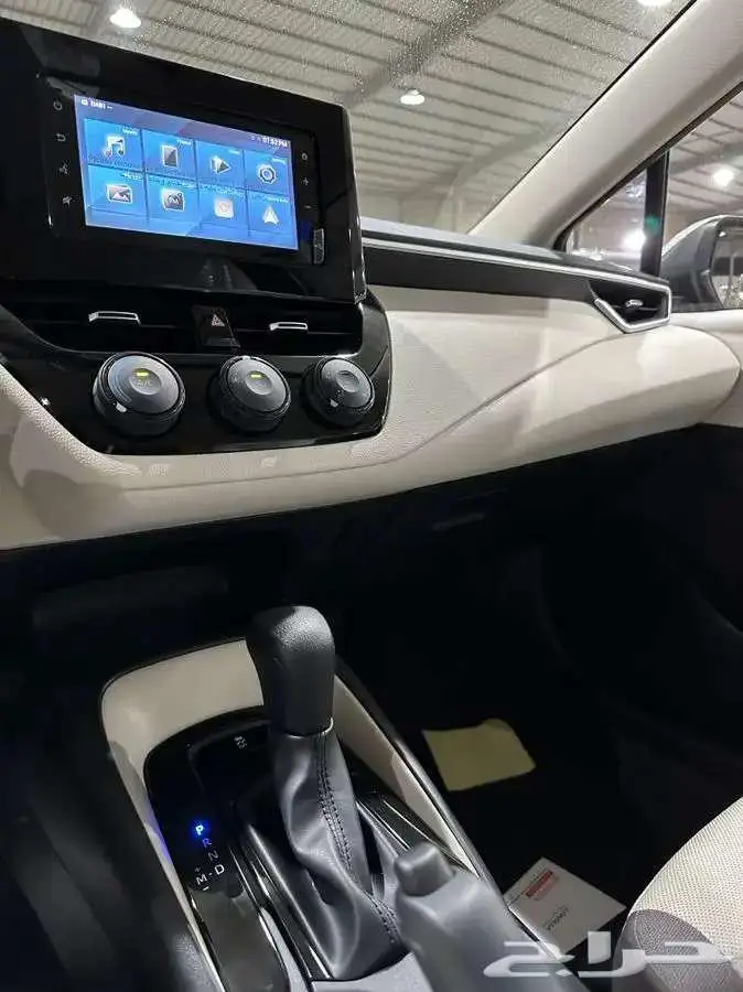 تويوتا كورولا استاندر ماكينة2.0 موديل 2025 10