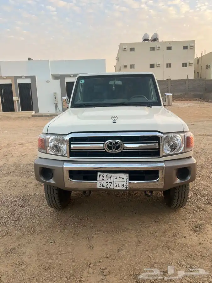 ربع 2013 للبيع 1