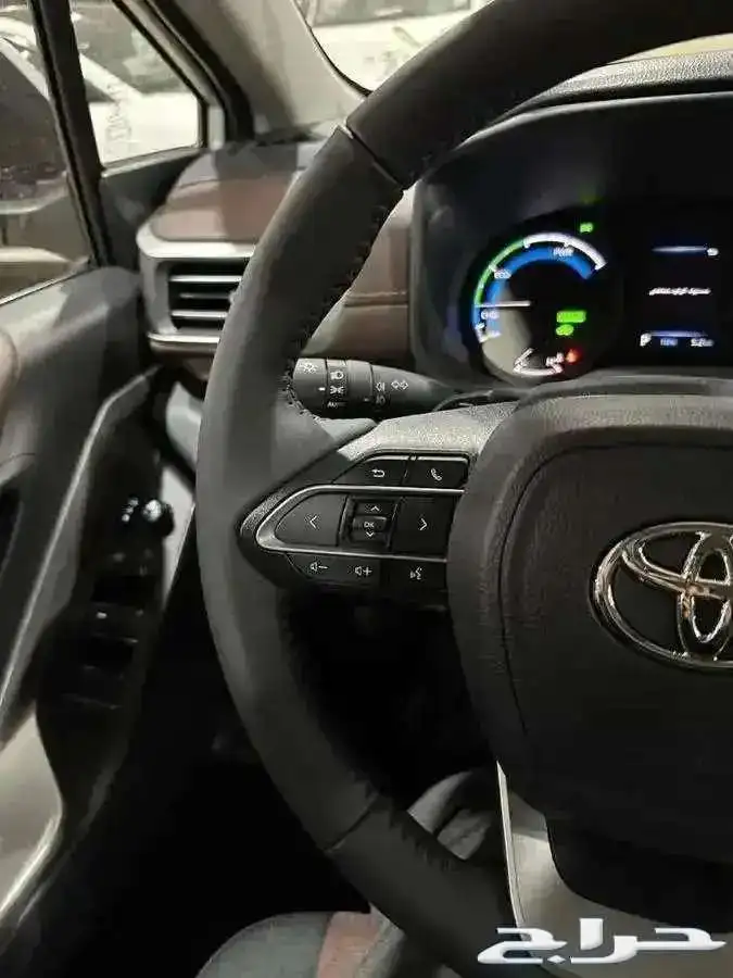 تويوتا انوفا بنزين GL 2026 سعودي 7