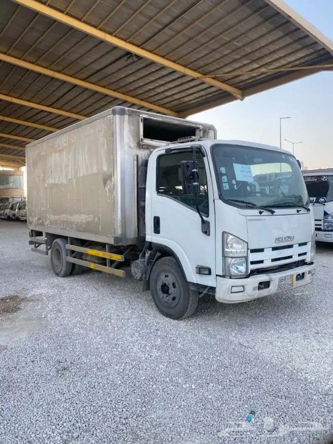 ايسوزو دينه موديل  2013 1