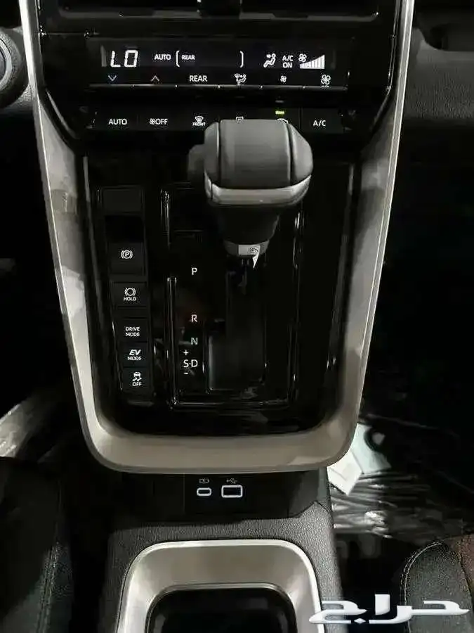 تويوتا انوفا بنزين GL 2026 سعودي 6