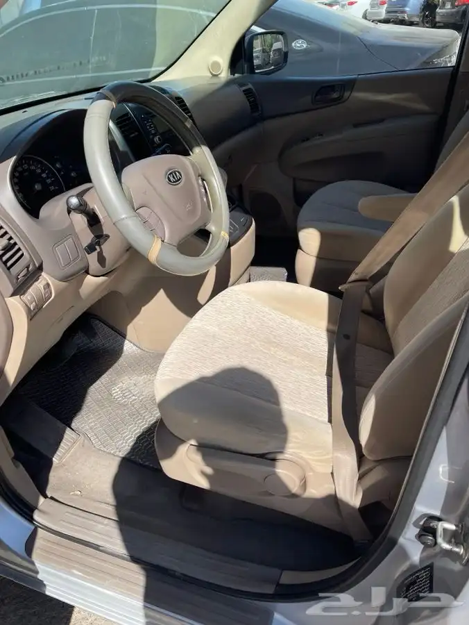 كيا كرنفال للبيع 2011 0