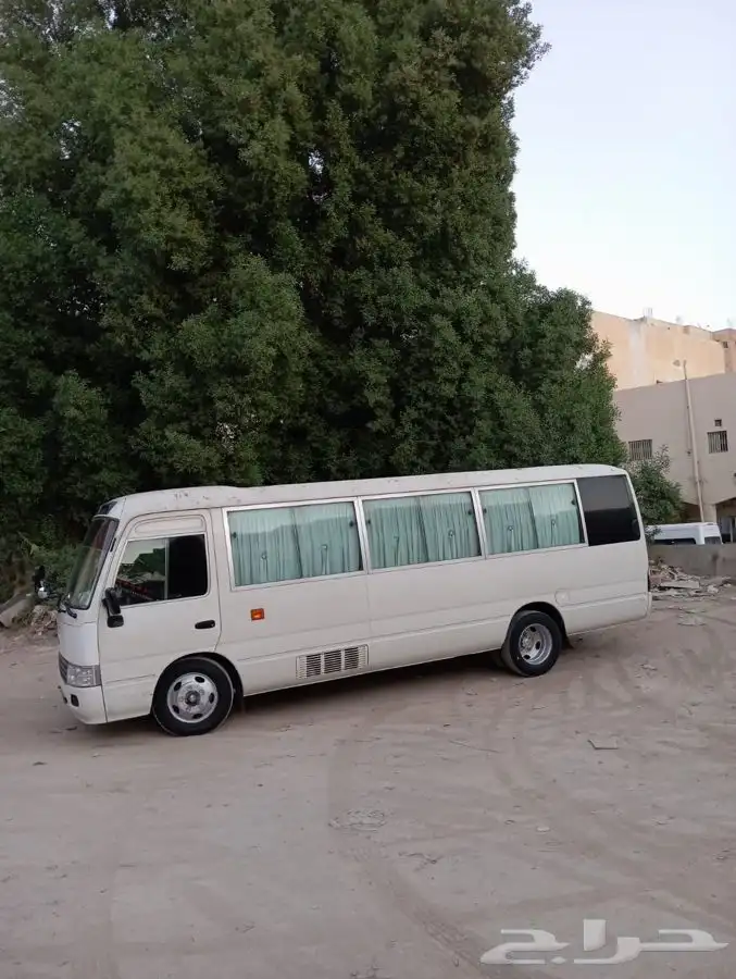 يوجد لدينا باصات تويوتا كوستر للإيجار اليومي والشهري 5