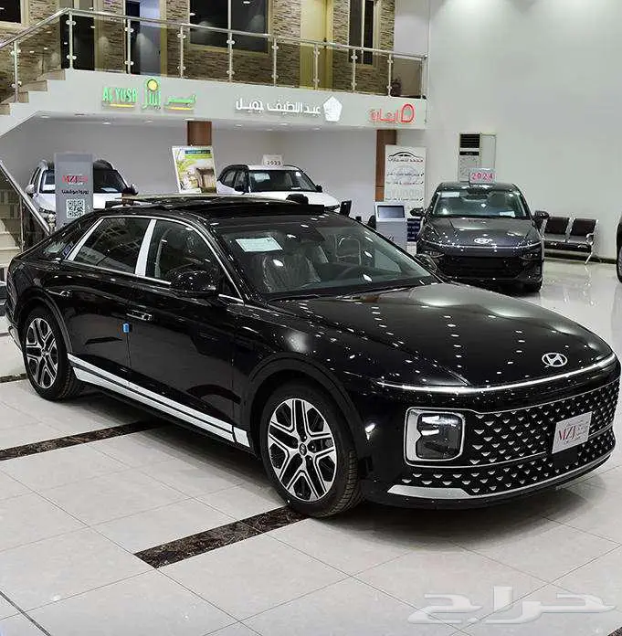 هيونداى ازيرا _ 2026 _( كلاسيك _ بريميوم _ كاليجرافى ) 6