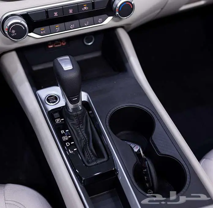 نيسان التيما _ 2025 _( استاندر _ 2500 CC )_ اسود 10