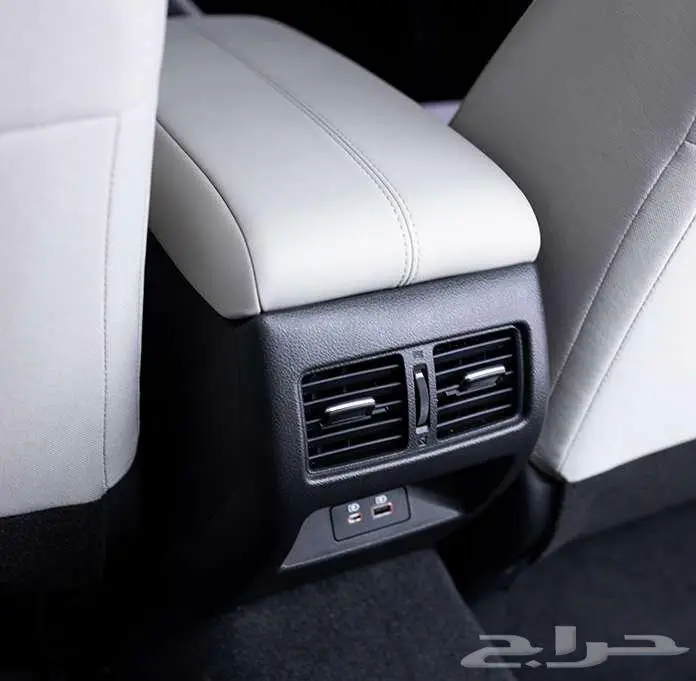 نيسان التيما _ 2025 _( استاندر _ 2500 CC )_ اسود 17