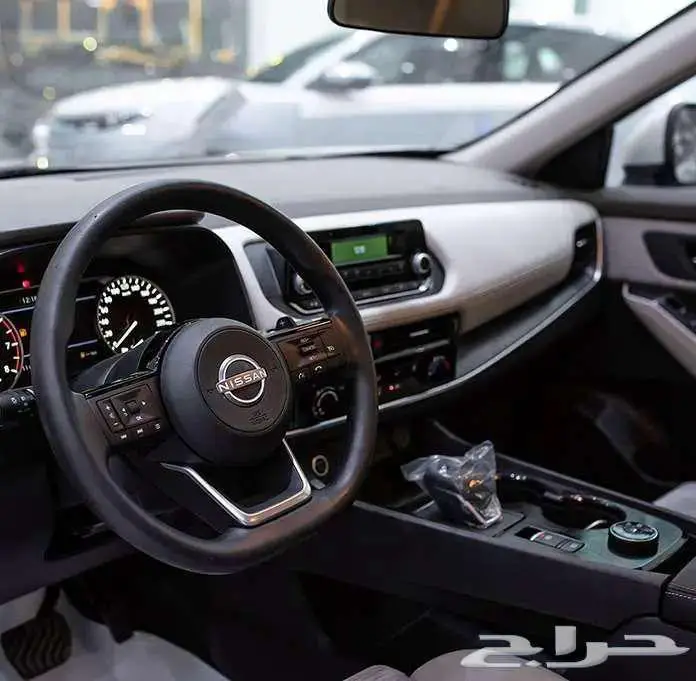 نيسان_اكس تريل_دبل2025 2