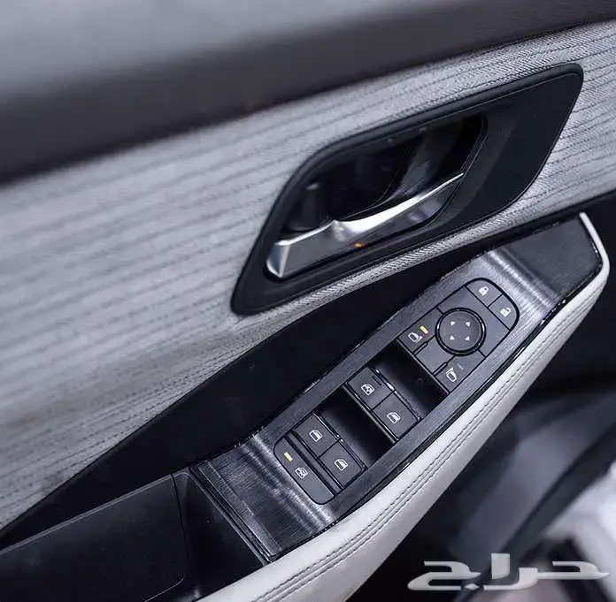 نيسان_اكس تريل_دبل2025 5