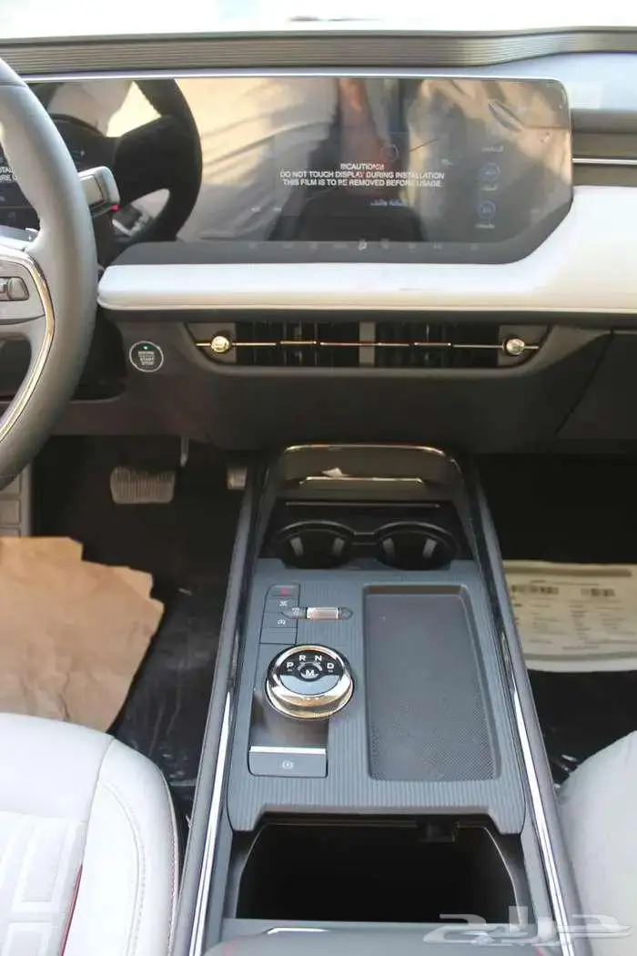 فورد تورس تريند 2026 8