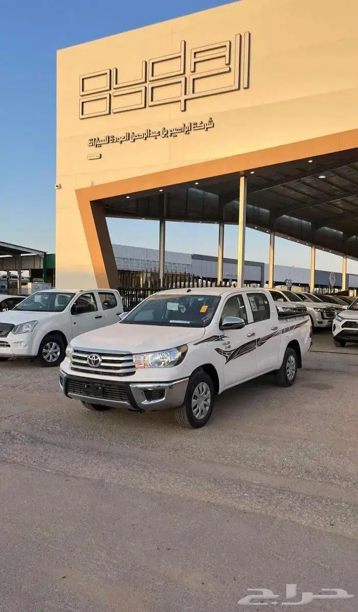 تويوتا هايلوكس غمارتين ديزل بدون دبل 2