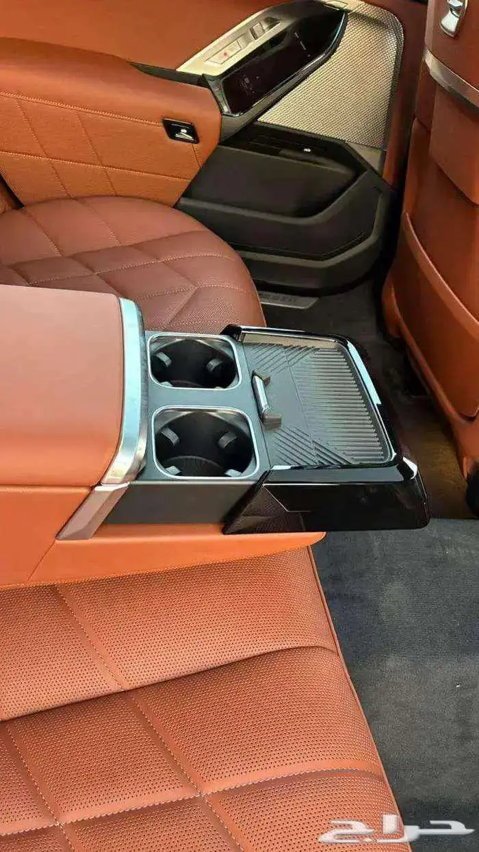 بي أم دبليو 735i موديل 2026 فل كامل أند فجول جديد M Kit 21