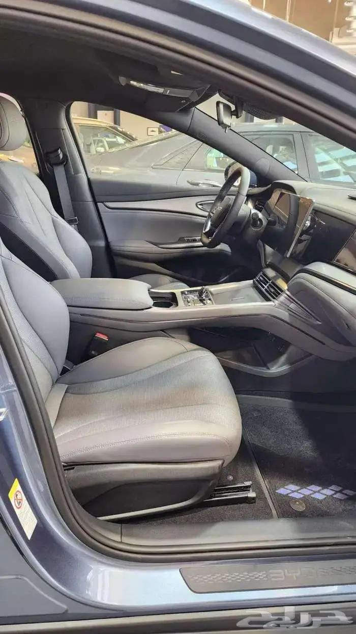 بي واي دي سيل 7 2025 عروض اليوم الوطني من سفنز للسيارات 17