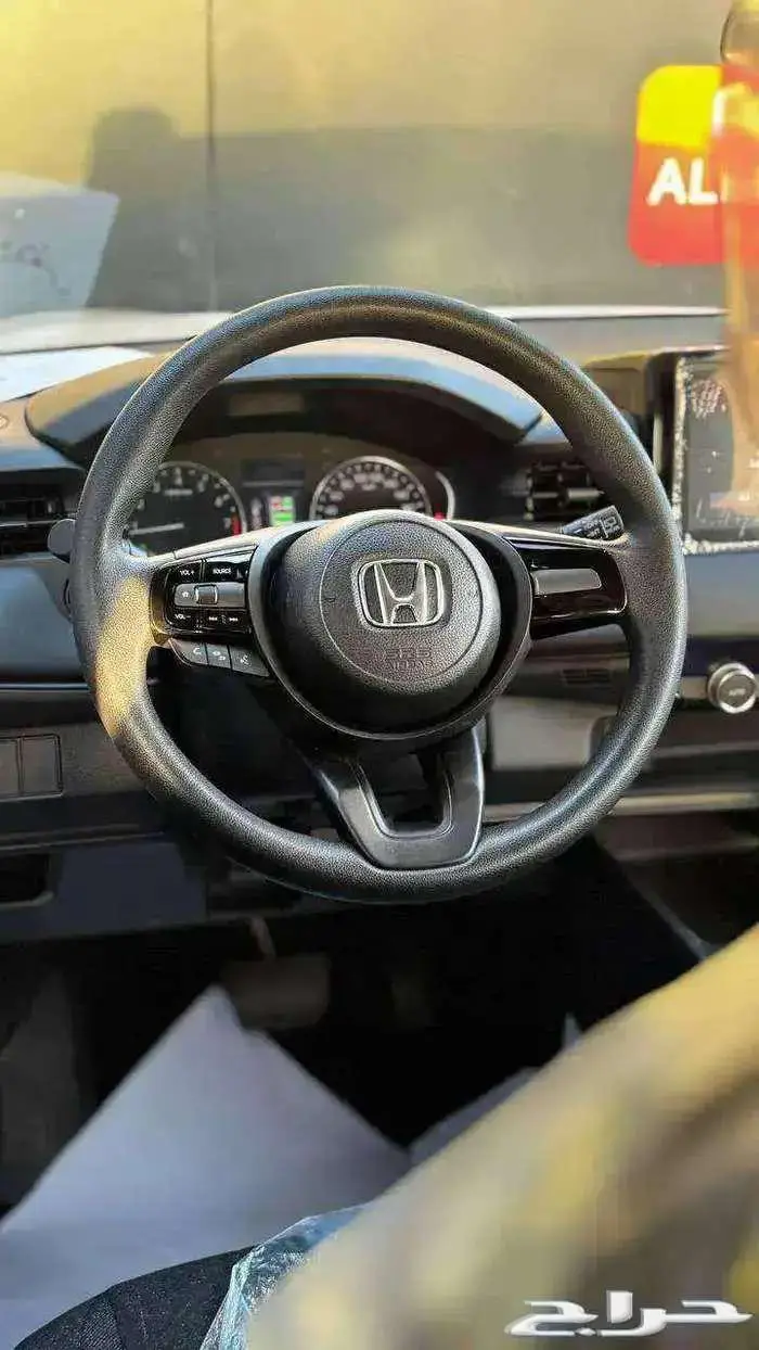 هوندا اتش ار في 4