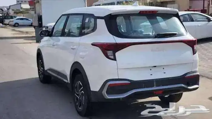 كيا كارنينز ستاندر و نص فل 2025 4