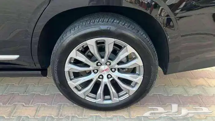 جي ام سي يوكن 2023 ديتالي فل كامل 17