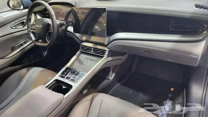 بي واي دي سيل 7 2025 عروض اليوم الوطني من سفنز للسيارات 13