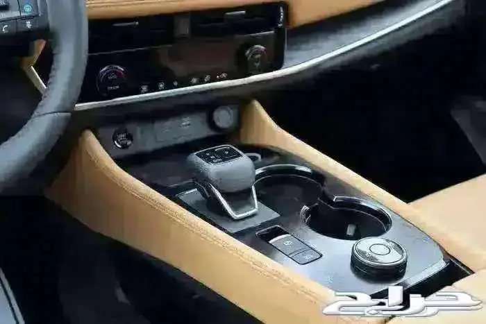 نيسان اكستريل SL 2025 دبل فل كامل 6